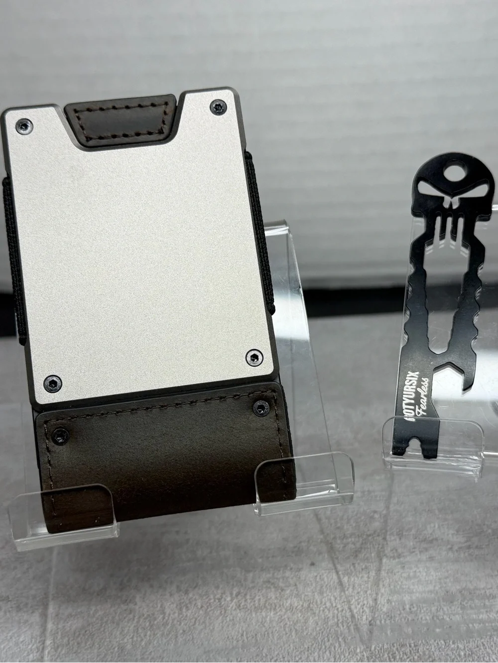 MENS WALLET METAL CARD HOLDER CASH STRAP MINIMALIST PULL TAB WALLET w/MULTI-TOOL
